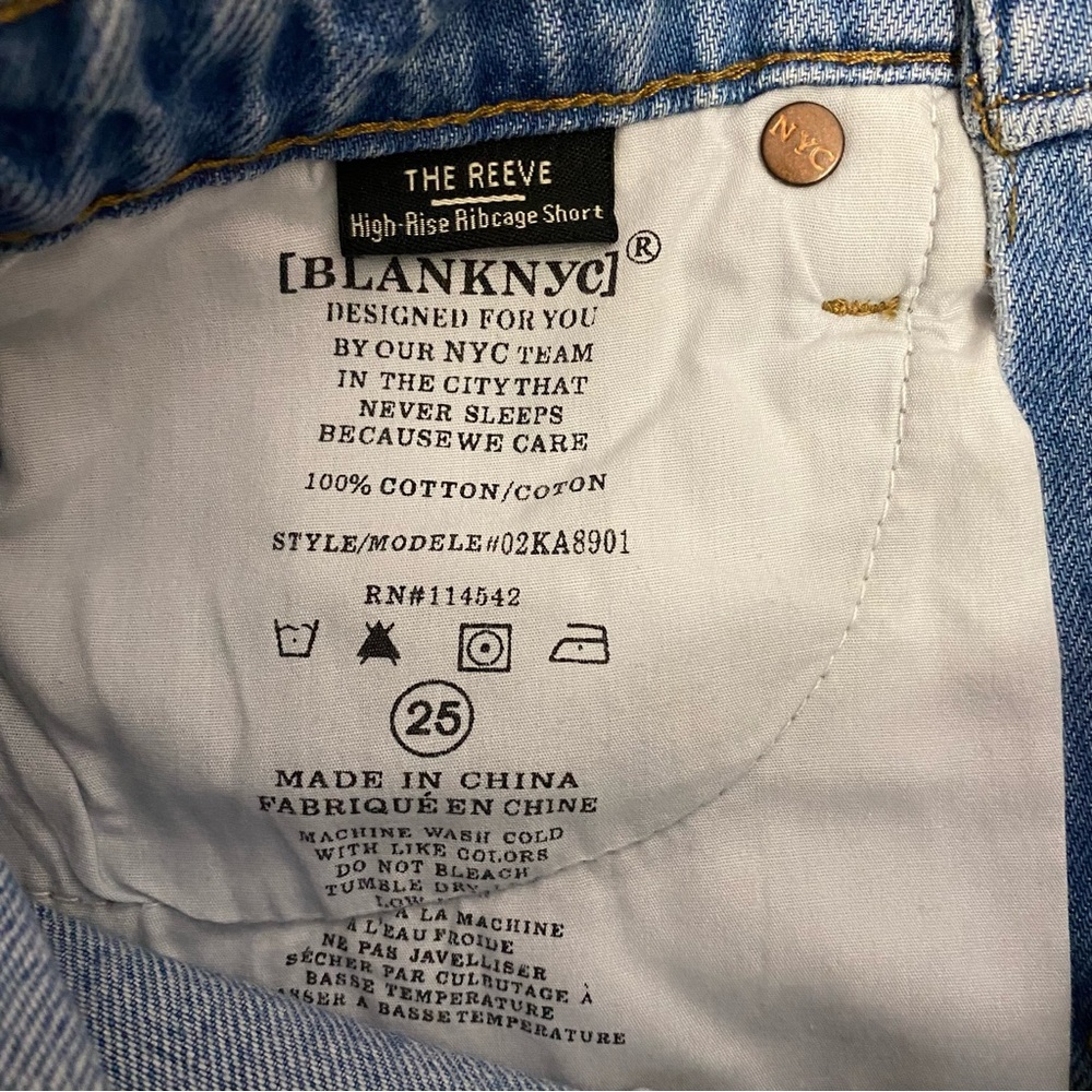 Blank NYC The Reeve High-Rise Ribcage Patchwork Denim Shorts - Picture 9 of 15